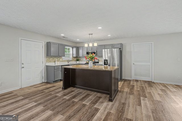 90 Kerwood Court, Austell, GA 30168
