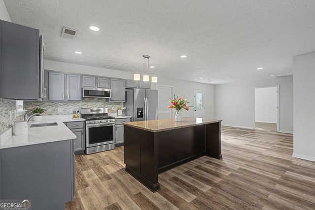 90 Kerwood Court, Austell, GA 30168