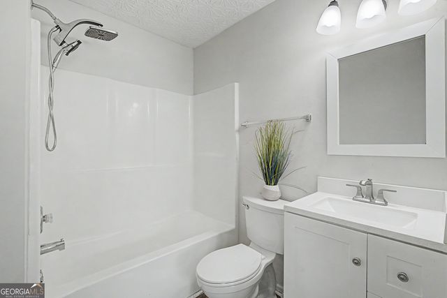 90 Kerwood Court, Austell, GA 30168
