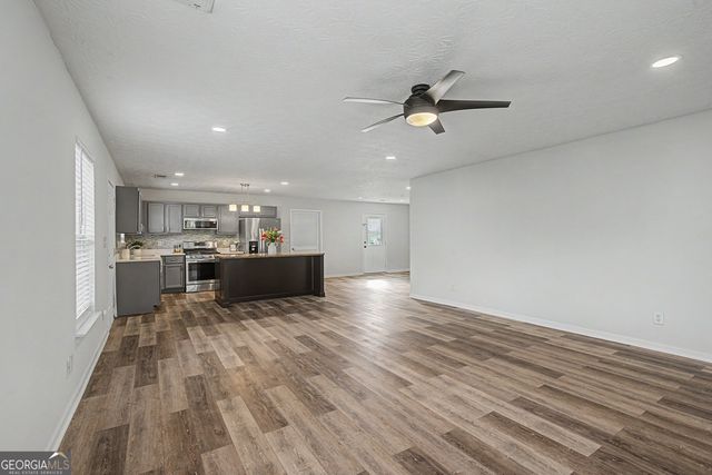 90 Kerwood Court, Austell, GA 30168