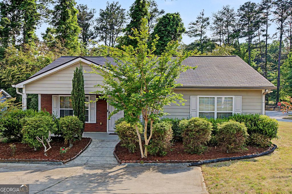 90 Kerwood Court, Austell, GA 30168