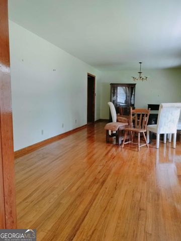 2641 Hedgewood Lane NW, Atlanta, GA 30311
