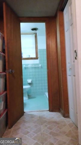 2641 Hedgewood Lane NW, Atlanta, GA 30311