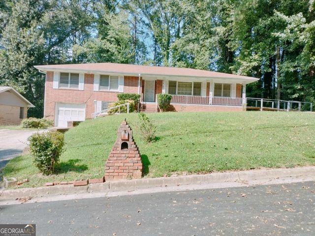 2641 Hedgewood Lane NW, Atlanta, GA 30311