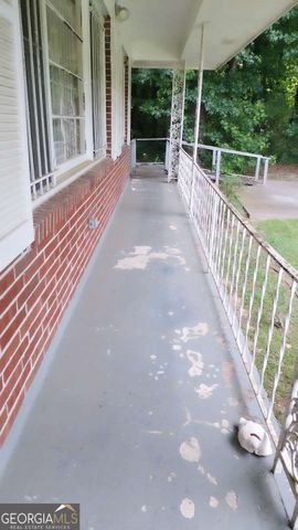 2641 Hedgewood Lane NW, Atlanta, GA 30311