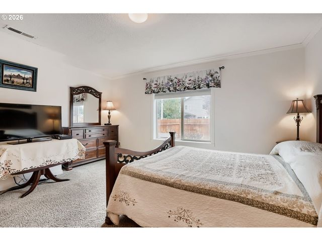 12501 Ne 44TH St, Vancouver, WA 98682