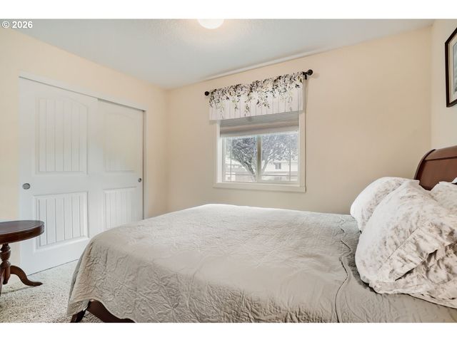 12501 Ne 44TH St, Vancouver, WA 98682