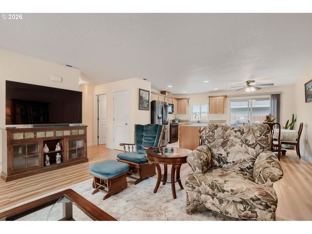 12501 Ne 44TH St, Vancouver, WA 98682