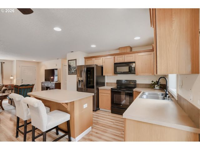 12501 Ne 44TH St, Vancouver, WA 98682