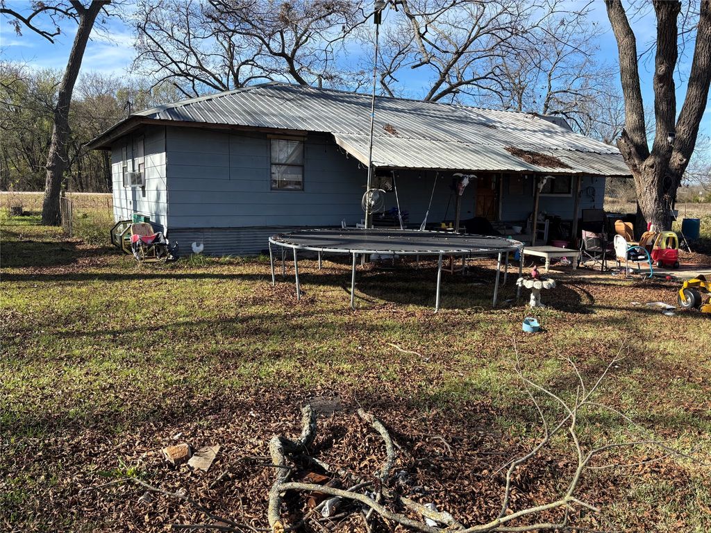 2516 Fm 1553, Bonham, TX 75418