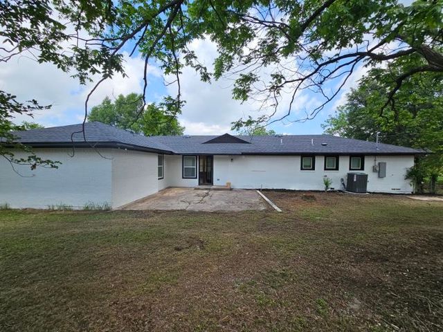 814 Woodacre Drive, Dallas, TX 75241