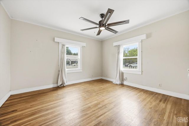 2010 Cherry Street, Bakersfield, CA 93304