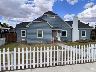 2010 Cherry Street, Bakersfield, CA 93304