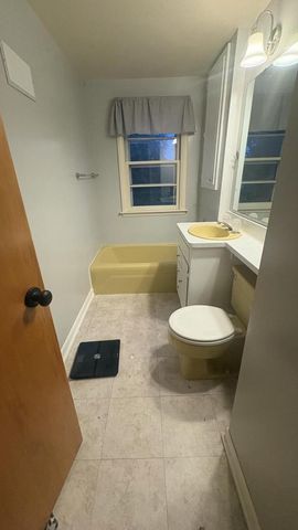 312 Washington AVENUE, Fredonia, WI 53021