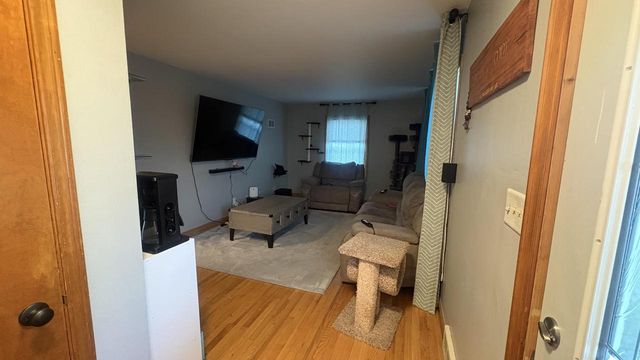 312 Washington AVENUE, Fredonia, WI 53021