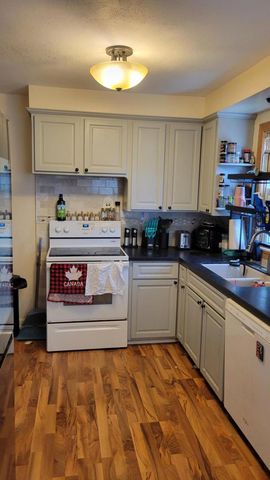 312 Washington AVENUE, Fredonia, WI 53021
