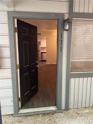 1717 W 35 ST 111, Austin, TX 78703