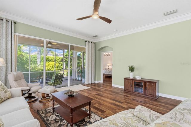 9743 53RD DRIVE E, Bradenton, FL 34211