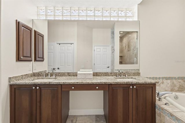 9743 53RD DRIVE E, Bradenton, FL 34211