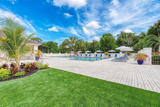 9743 53RD DRIVE E, Bradenton, FL 34211