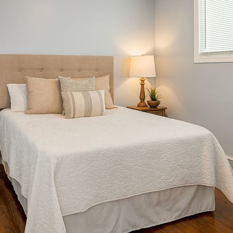 2301 Hermon Avenue, Zion, IL 60099