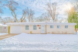 2301 Hermon Avenue, Zion, IL 60099