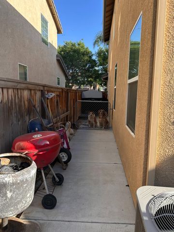 3655 Fallview Ave, Ceres, CA 95307