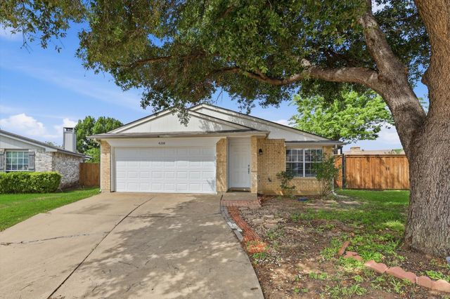 4208 Ocho Rios Drive, Fort Worth, TX 76137