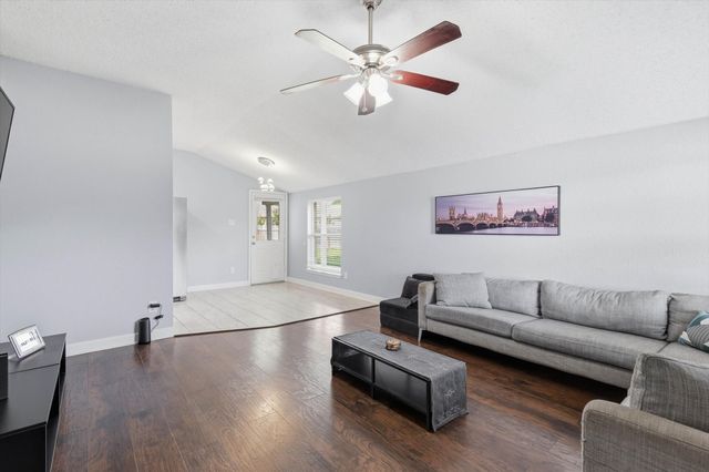 4208 Ocho Rios Drive, Fort Worth, TX 76137