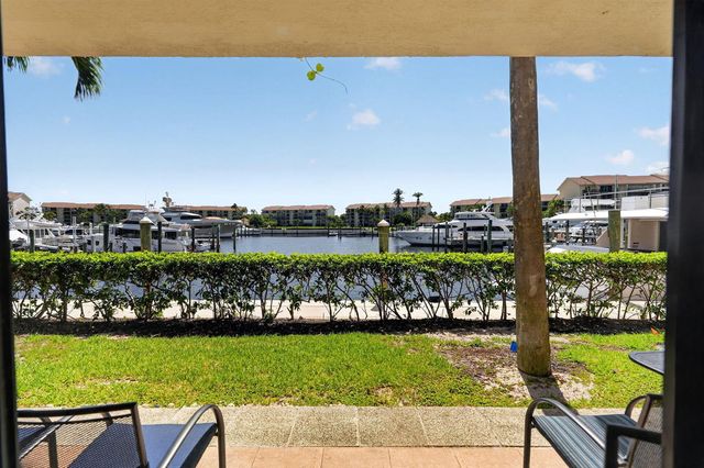 2401 Marina Isle Way 105, Jupiter, FL 33477
