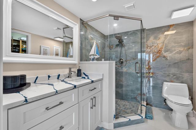 2401 Marina Isle Way 105, Jupiter, FL 33477