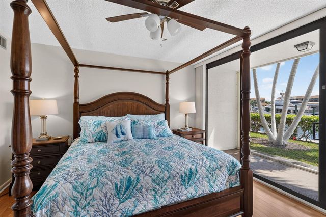 2401 Marina Isle Way 105, Jupiter, FL 33477