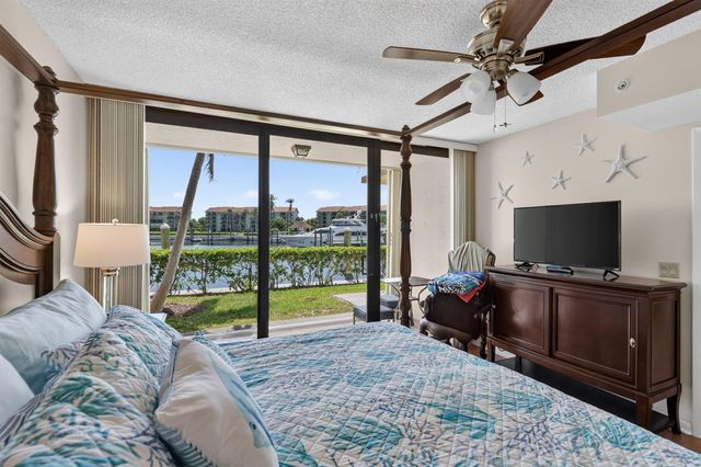 2401 Marina Isle Way 105, Jupiter, FL 33477