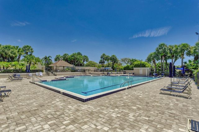 2401 Marina Isle Way 105, Jupiter, FL 33477