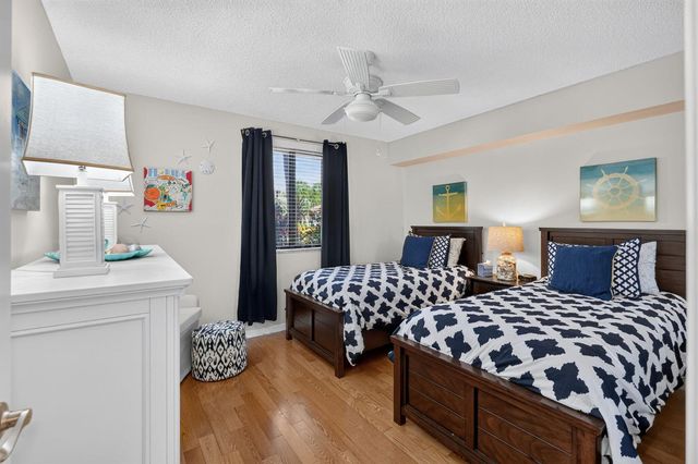 2401 Marina Isle Way 105, Jupiter, FL 33477