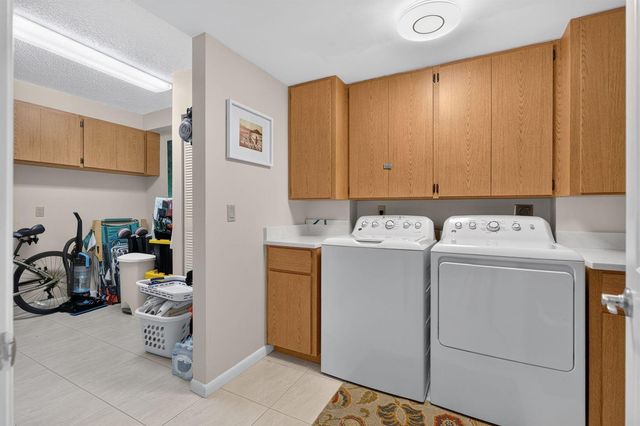 2401 Marina Isle Way 105, Jupiter, FL 33477