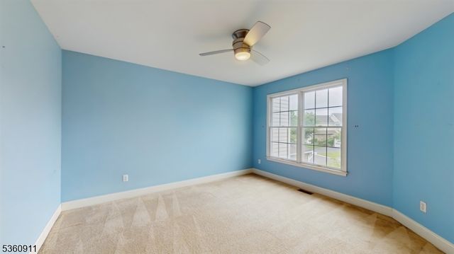 104 Briar Ct, Hardyston Twp., NJ 07419