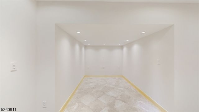 104 Briar Ct, Hardyston Twp., NJ 07419