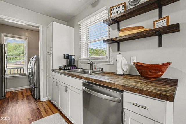 1028 Forest Glen Drive, Raleigh, NC 27603