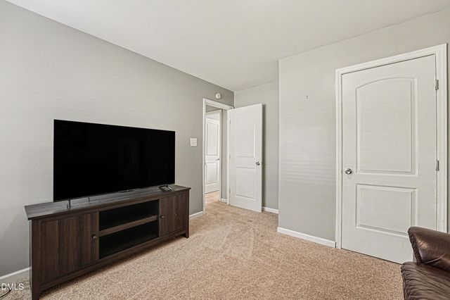 1028 Forest Glen Drive, Raleigh, NC 27603