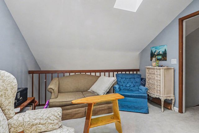 2S750 Grove Lane 23-C, Warrenville, IL 60555