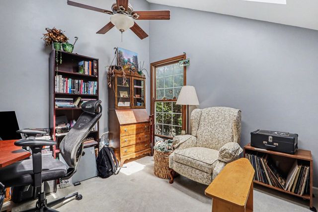 2S750 Grove Lane 23-C, Warrenville, IL 60555
