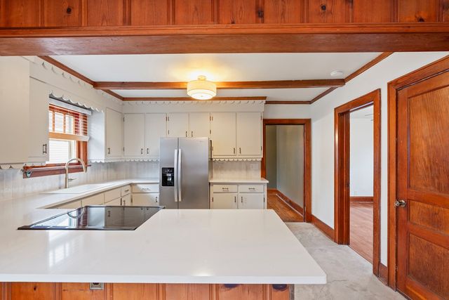 818 Stafford St, Clarksville, TN 37040