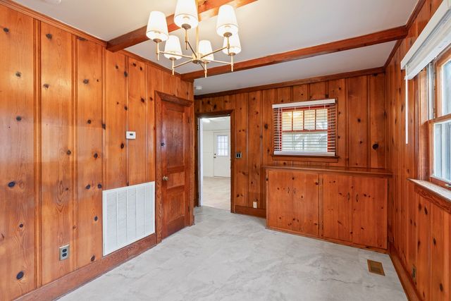 818 Stafford St, Clarksville, TN 37040