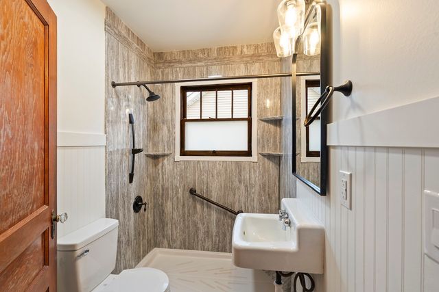 818 Stafford St, Clarksville, TN 37040