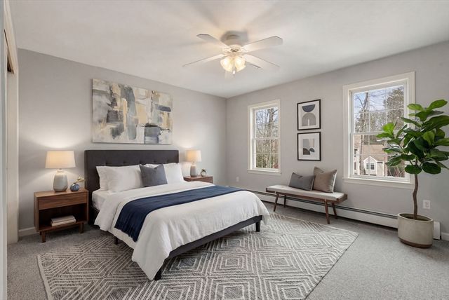 9 Old Towne Way, Sturbridge, MA 01518