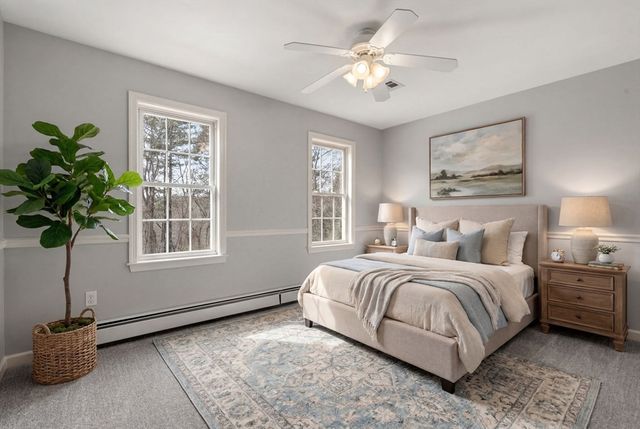 9 Old Towne Way, Sturbridge, MA 01518