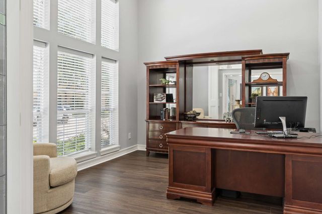 801 Glendevon Drive, Mckinney, TX 75071