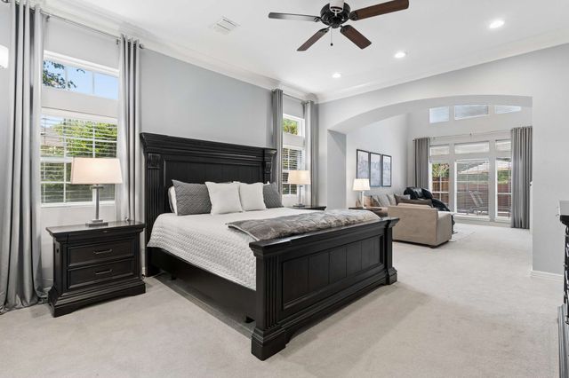 801 Glendevon Drive, Mckinney, TX 75071