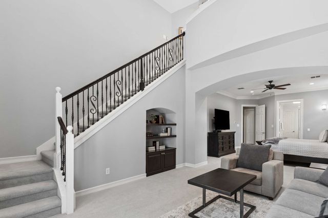 801 Glendevon Drive, Mckinney, TX 75071